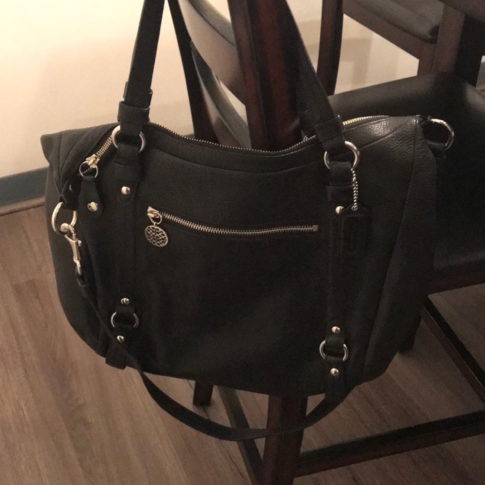 Coach Hobo. SALE 6 HOUR PRICE FIRM